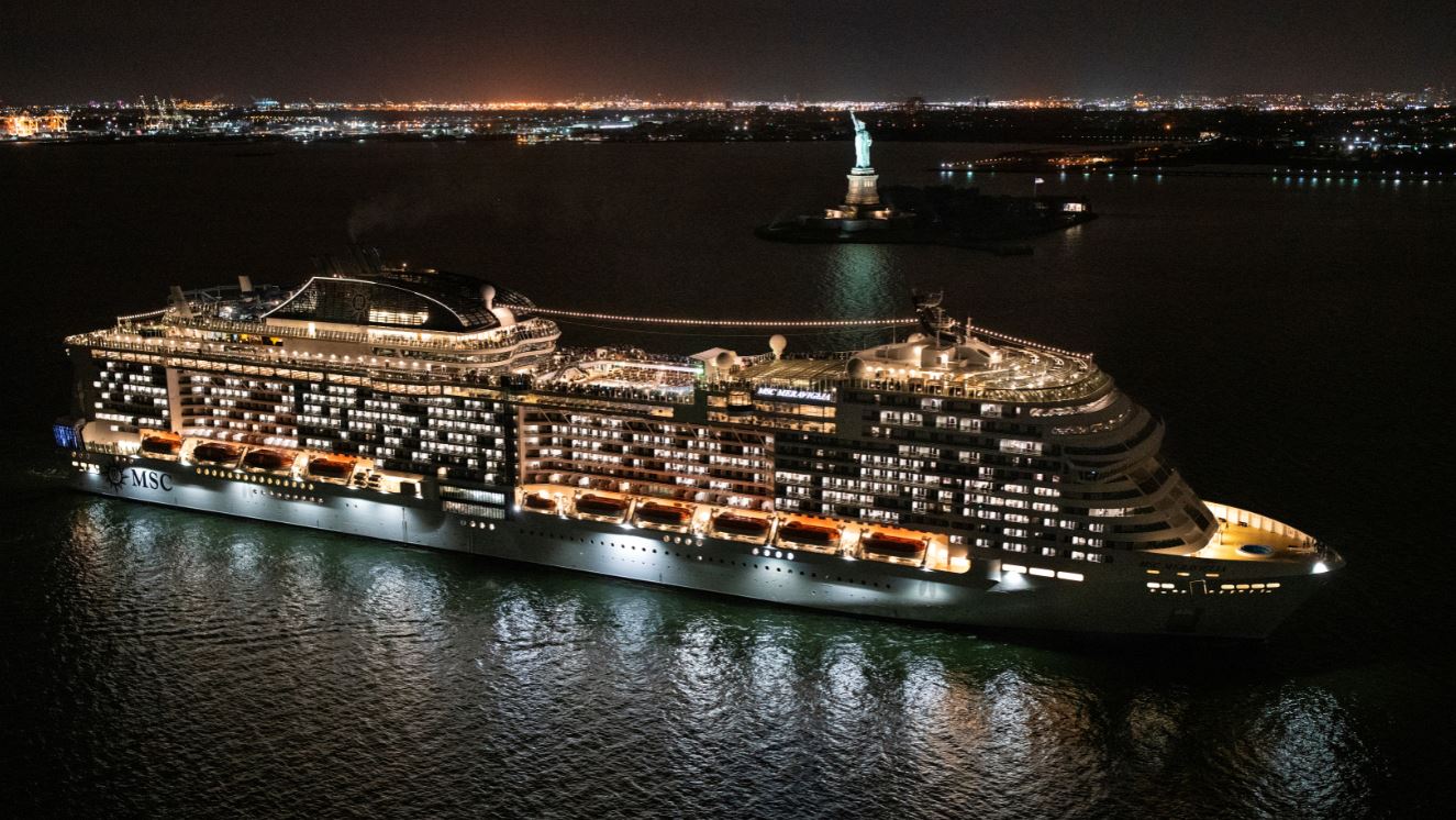 MSC Meraviglia the largest cruise ship to dock in Manhattan